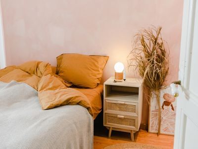 Jak zaprojektować sypialnię w małym mieszkaniu